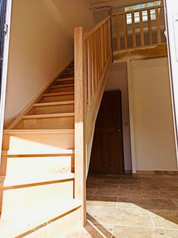 Habillage bois fabrication et pose d'un escalier sur mesure à Avignon, Thor Pernes les Fontaines, Carpentras