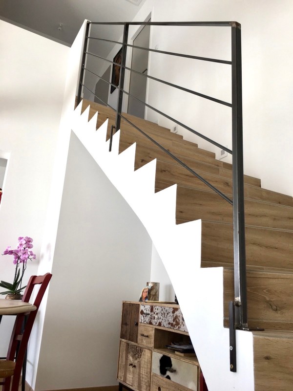 Habillage bois fabrication et pose d'un escalier sur mesure à Avignon, Thor Pernes les Fontaines, Carpentras