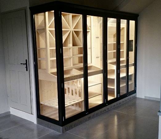 Création de caves à vins sur mesure réalisées par des professionnels du bois à Pernes Les Fontaines, dans le secteur de Monteux et ses alentours, Vaucluse